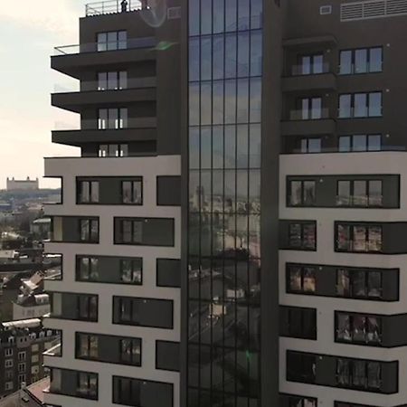 2 Room Apartment, With A View Of The Castle براتسيلافا المظهر الخارجي الصورة