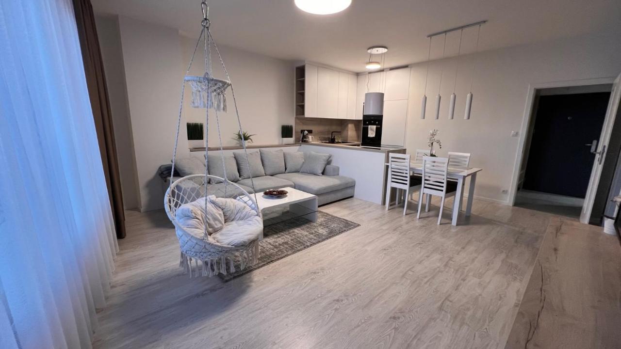 2 Room Apartment, With A View Of The Castle براتسيلافا المظهر الخارجي الصورة